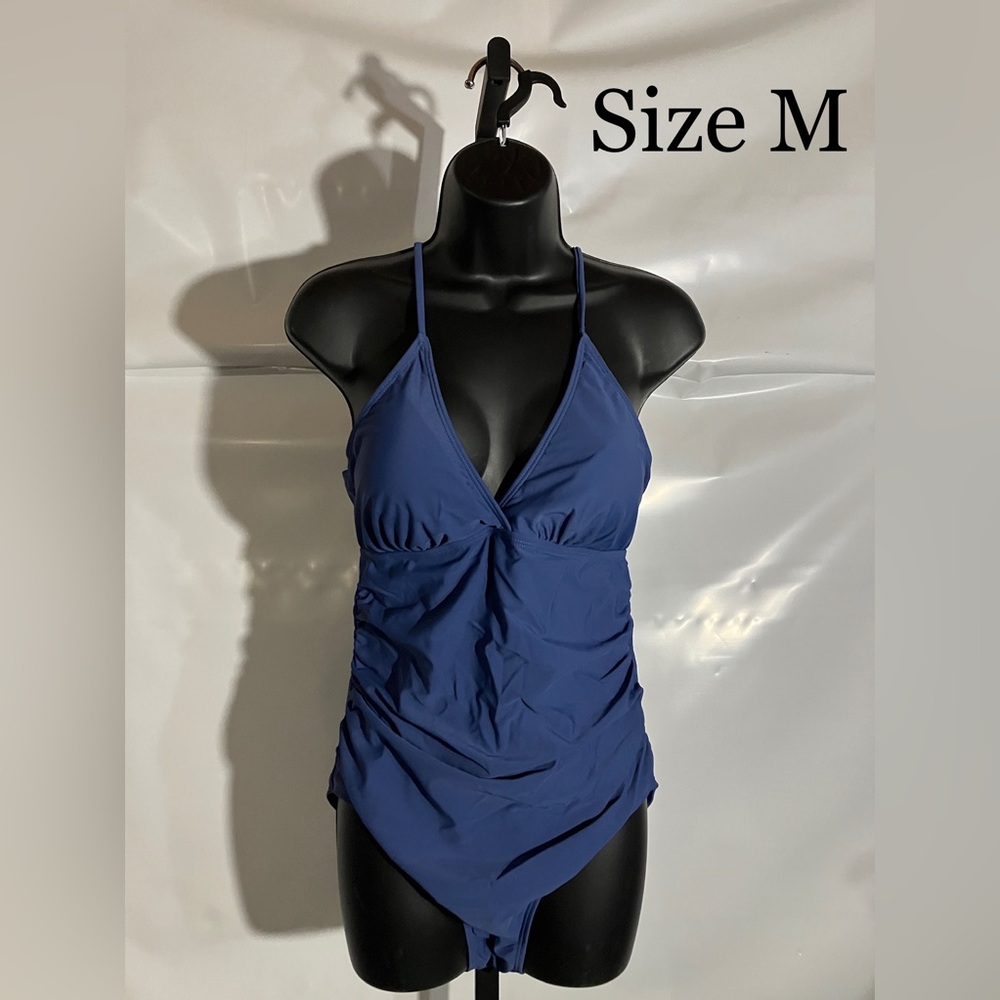Women’s One Piece Swimsuit Size Medium